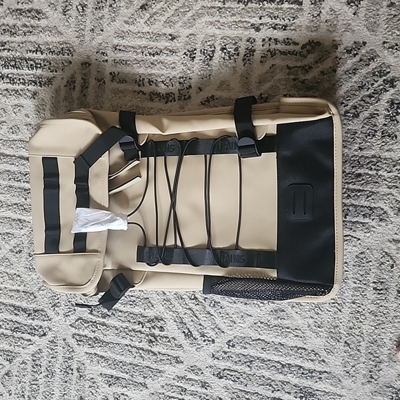 Rains trail mountaineer backpack - Picture 2 of 5